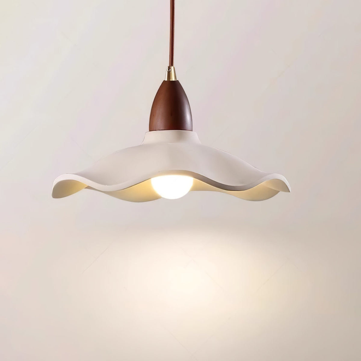 Cement Wave Pendant Light – Sculptural Concrete Pendant for Modern Interiors
