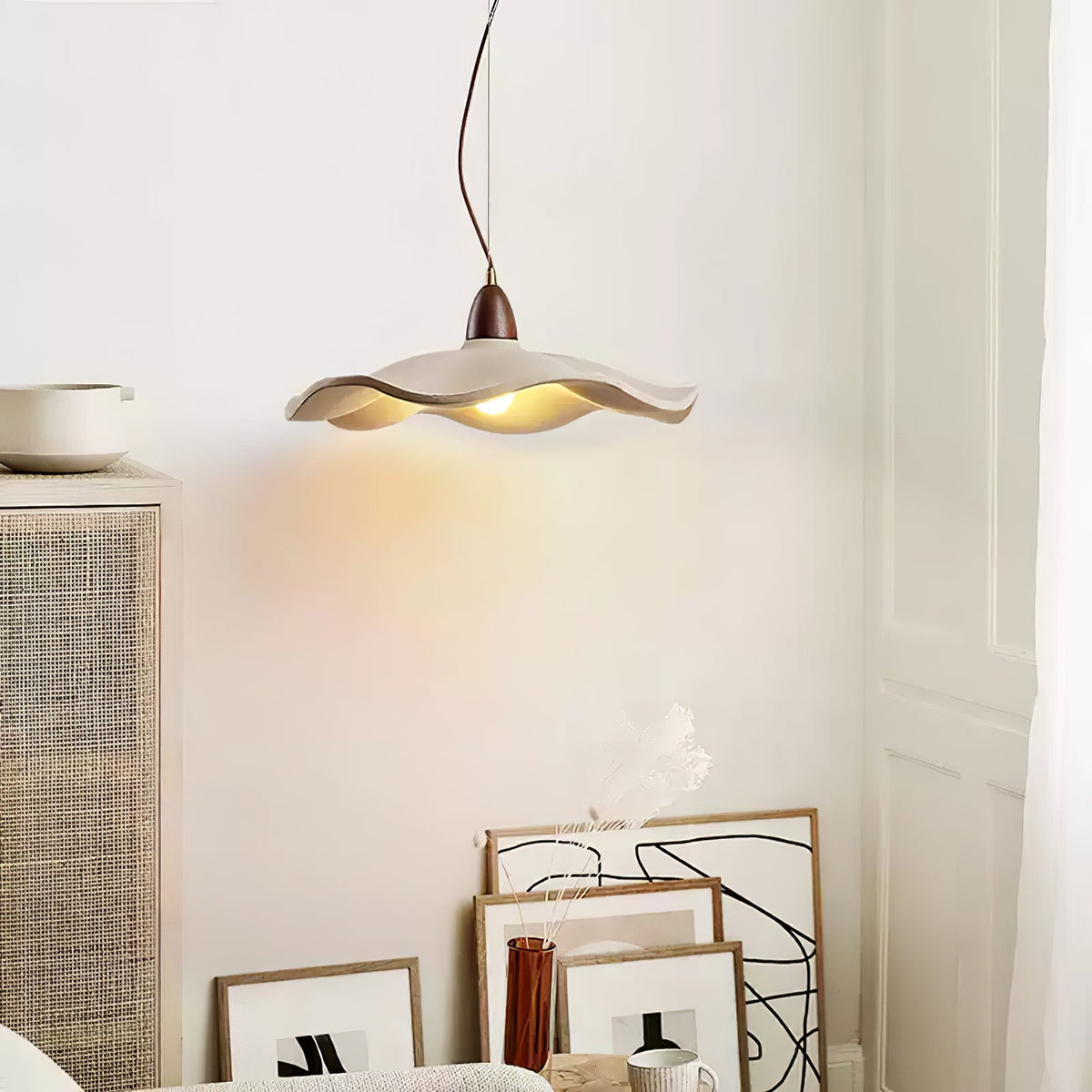 Cement Wave Pendant Light – Sculptural Concrete Pendant for Modern Interiors