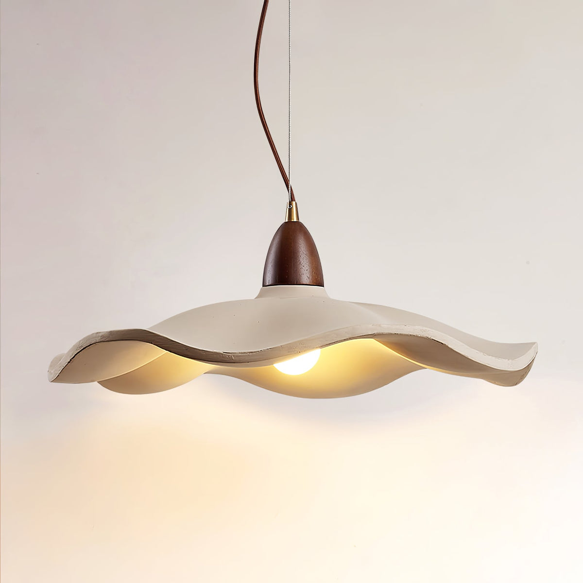 Cement Wave Pendant Light – Sculptural Concrete Pendant for Modern Interiors