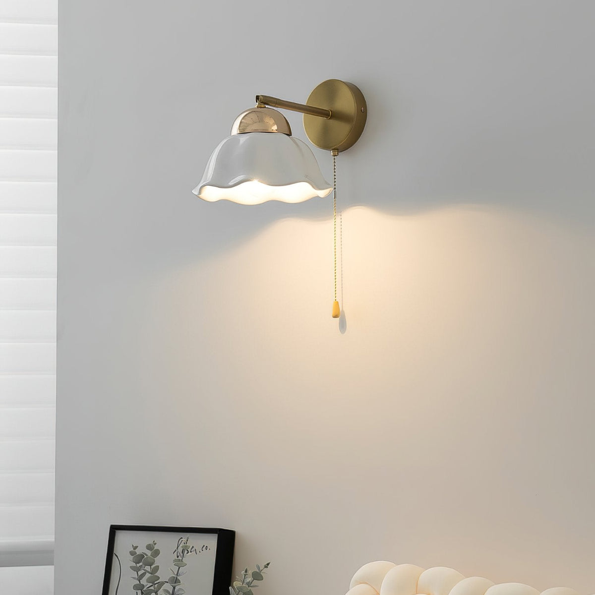 Ceramic Flower Wall Lamp