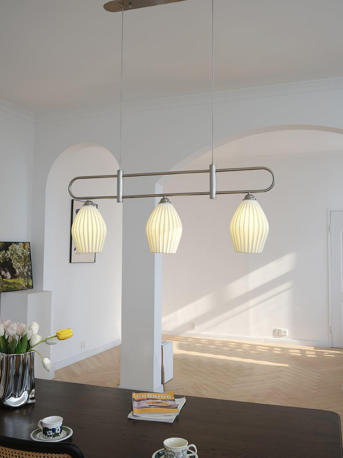 ceramic-ribbed-pendnat-light