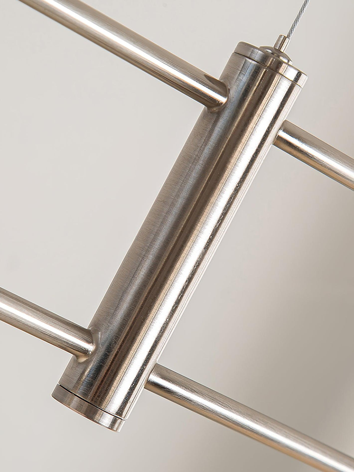 ceramic-ribbed-pendnat-light