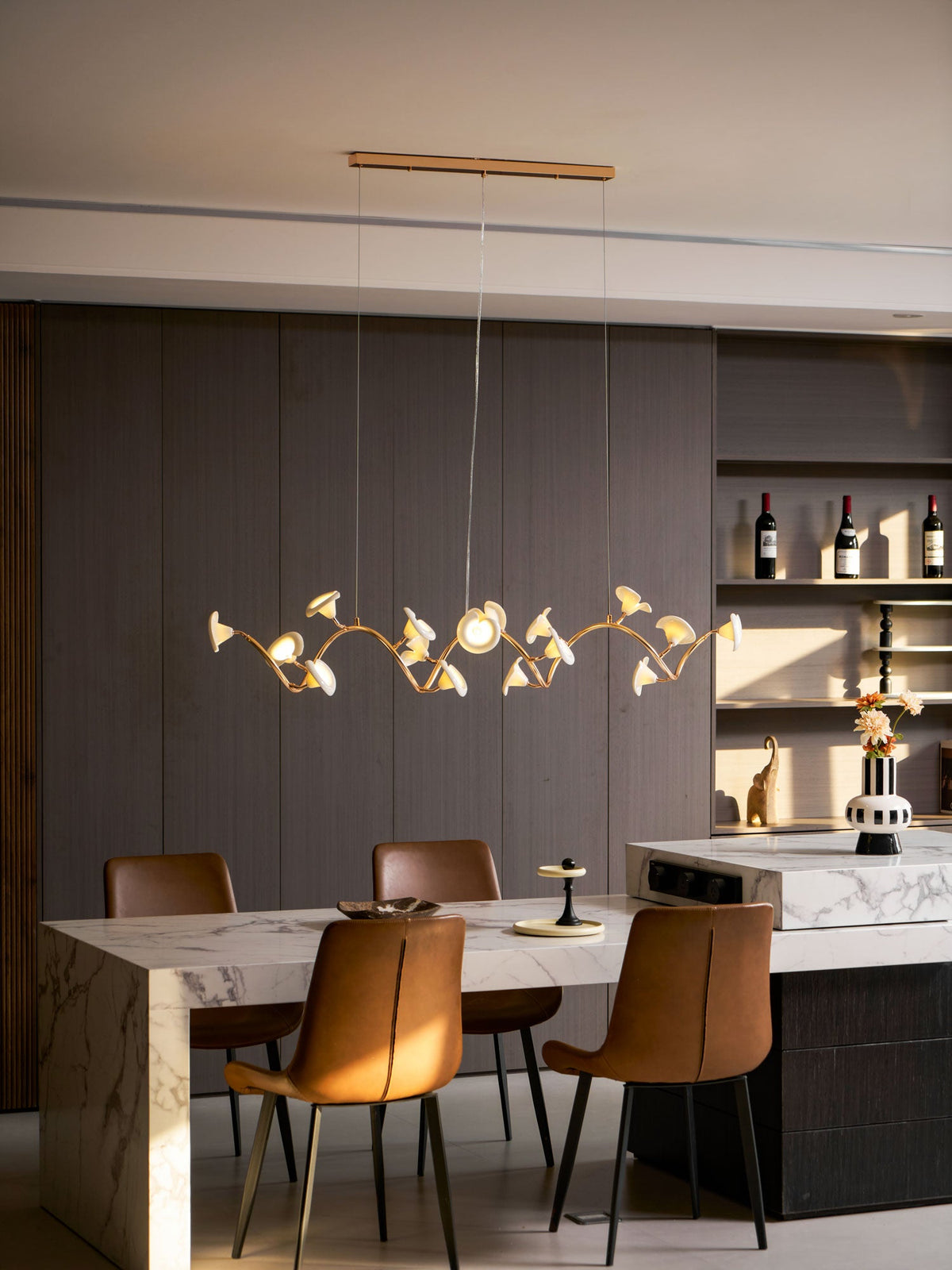 Cerisium Blossom Chandelier – Sculptural Ceramic & Iron Pendant Light