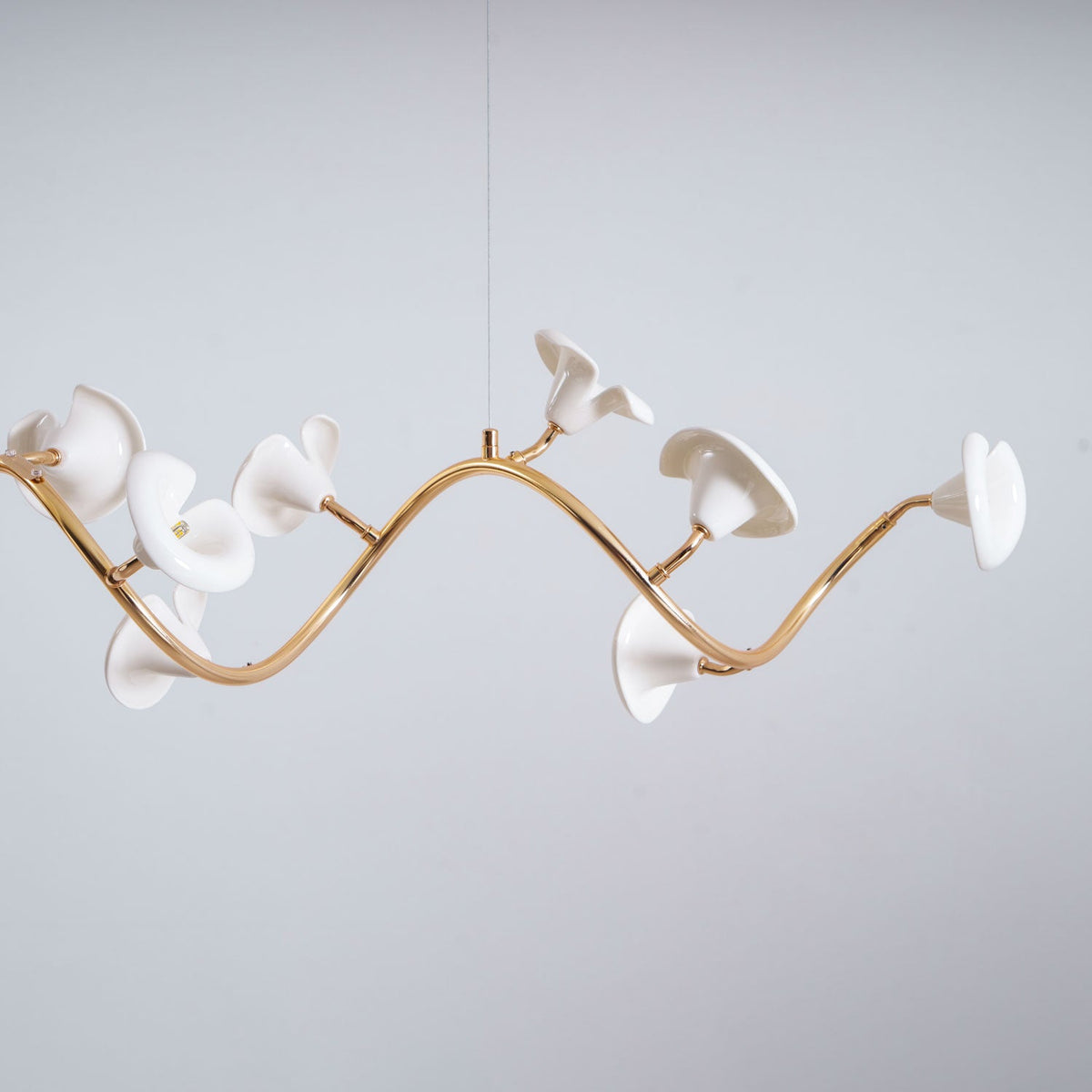 Cerisium Blossom Chandelier – Sculptural Ceramic & Iron Pendant Light