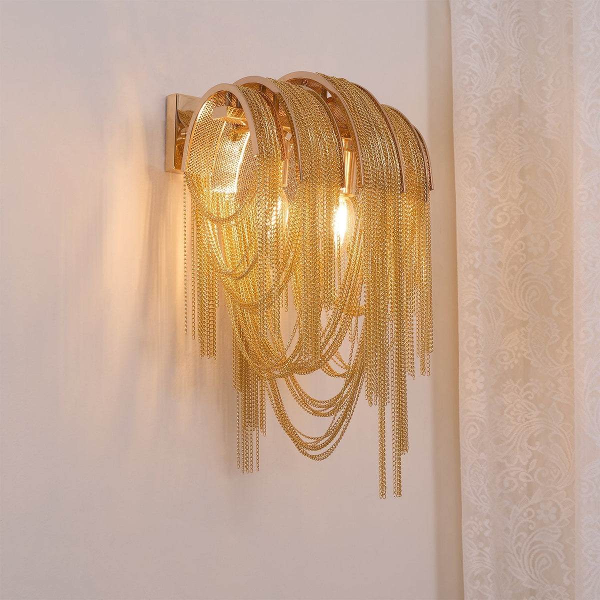 Elara Tassel Wall Lamp