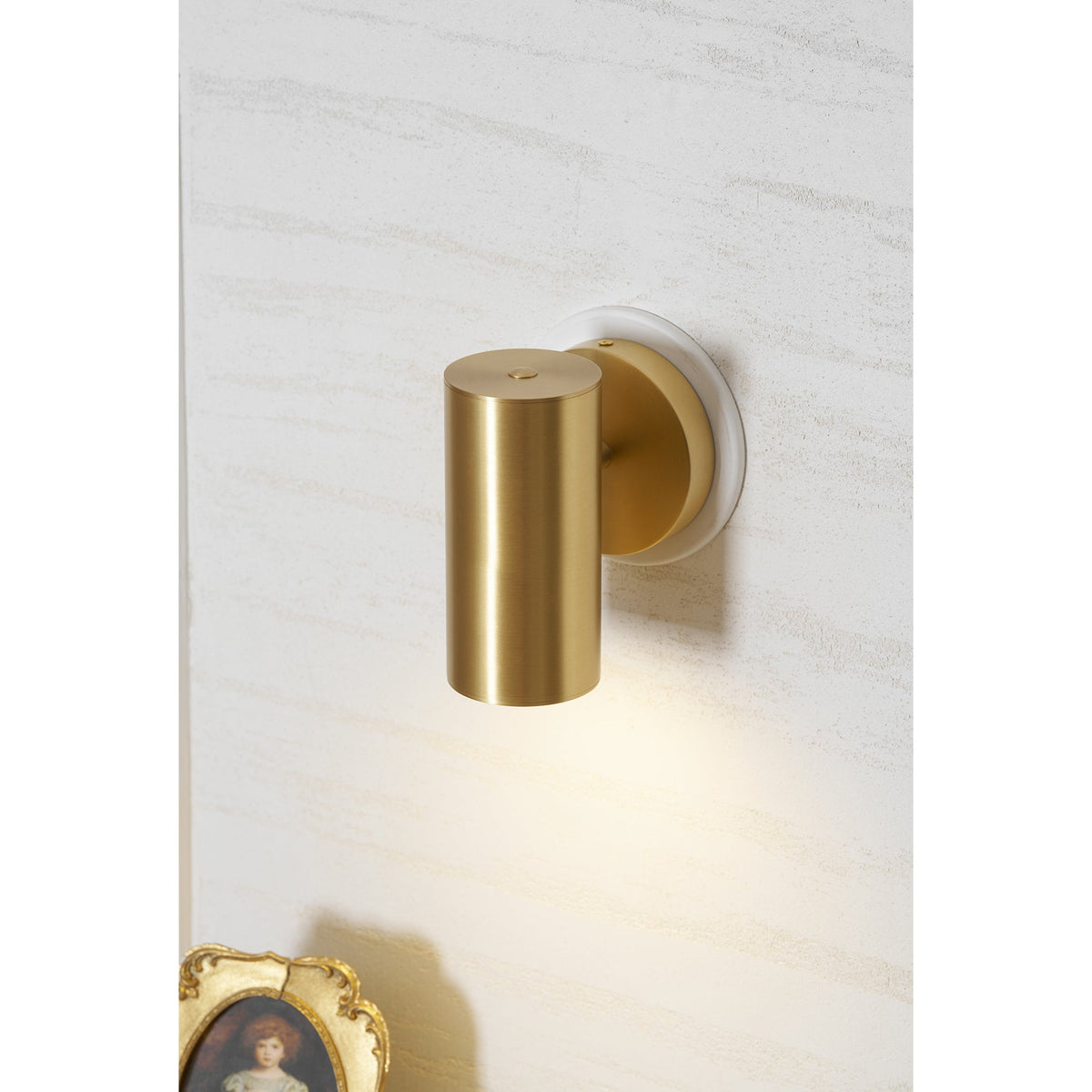 champeaux-sconce