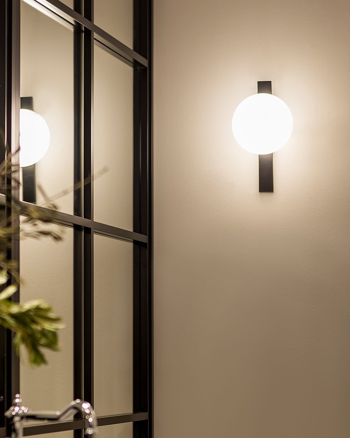 Circ LED Wall Sconce