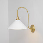clivedon-wall-lamp