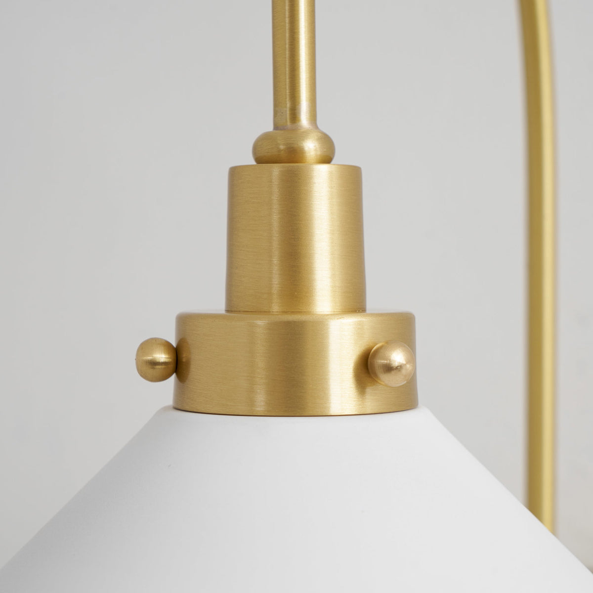 clivedon-wall-lamp