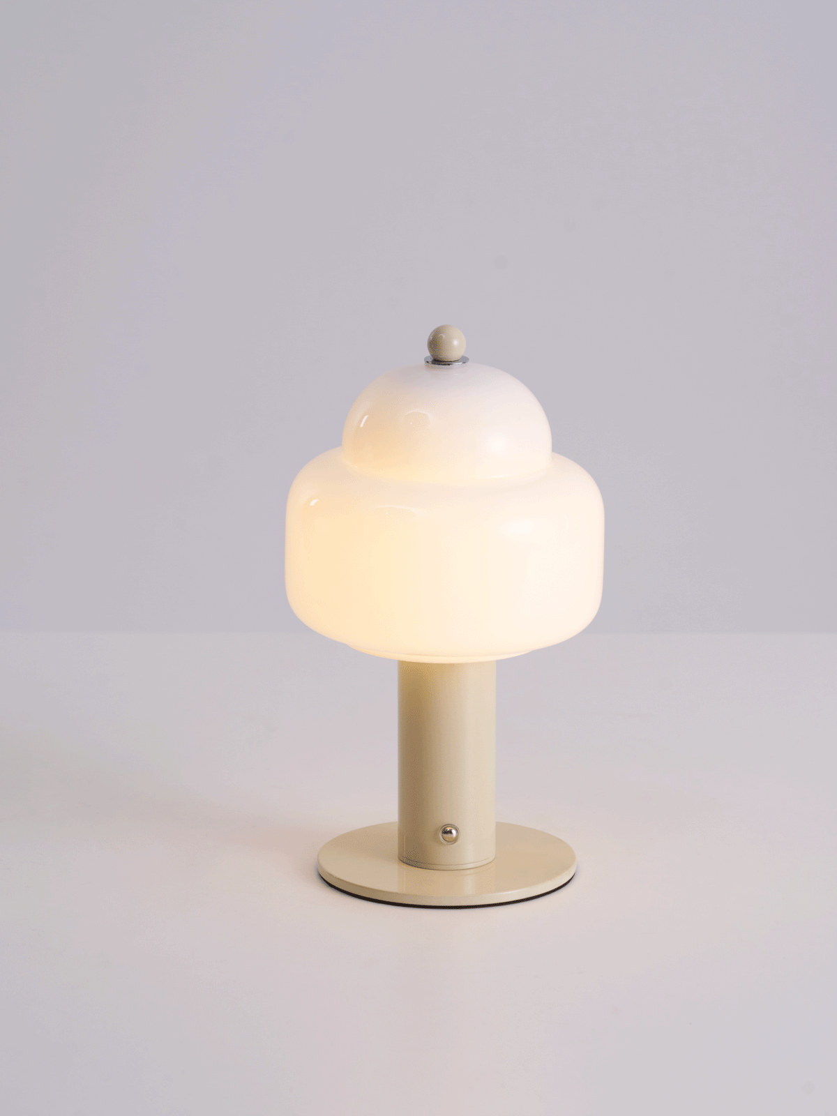 Cloud Dome Table Lamp – Sculptural LED Nightstand Light in Glass & Metal
