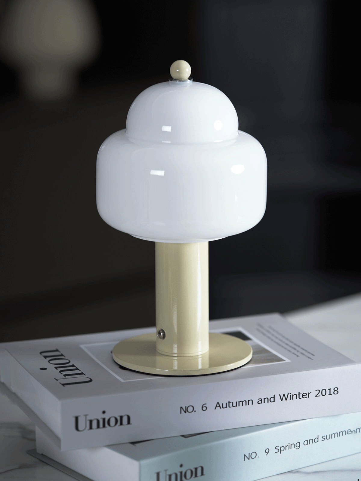 Cloud Dome Table Lamp – Sculptural LED Nightstand Light in Glass & Metal
