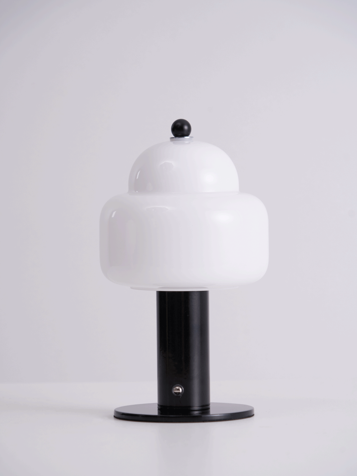 Cloud Dome Table Lamp – Sculptural LED Nightstand Light in Glass & Metal
