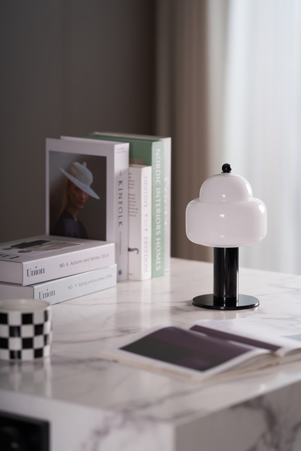 Cloud Dome Table Lamp – Sculptural LED Nightstand Light in Glass & Metal