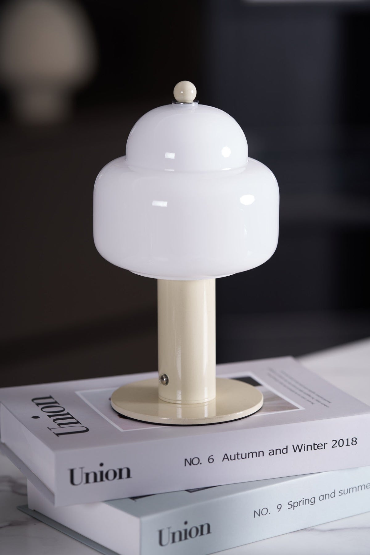 Cloud Dome Table Lamp – Sculptural LED Nightstand Light in Glass & Metal