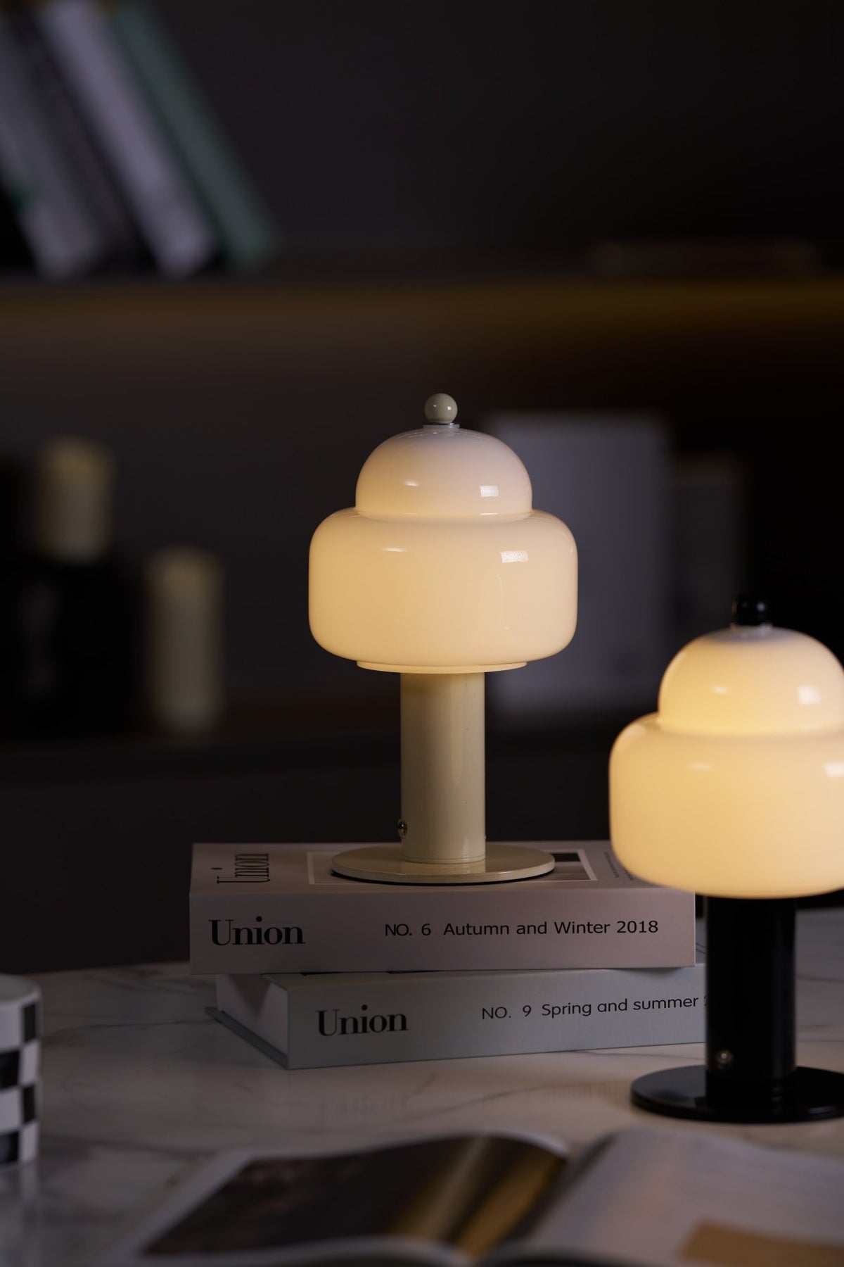 Cloud Dome Table Lamp – Sculptural LED Nightstand Light in Glass & Metal