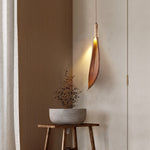 Cocoa Leaf Pendant Light – Natural Organic Hanging Lamp for Boho Interiors