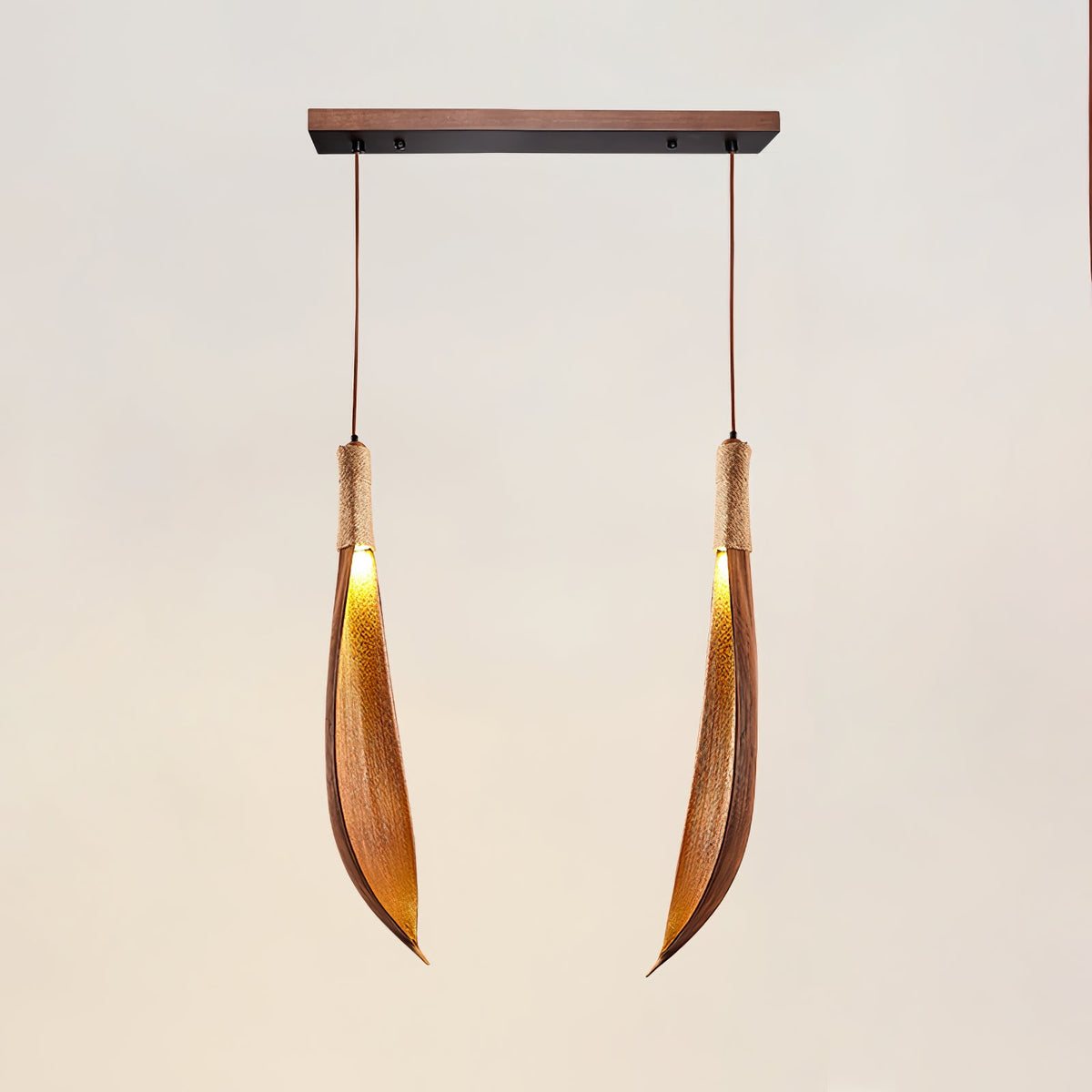 Cocoa Leaf Pendant Light – Natural Organic Hanging Lamp for Boho Interiors