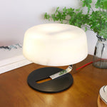 comete-table-lamp