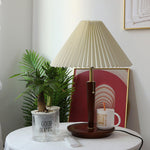 Cone_Pleated_Fabric_Table_Lamp