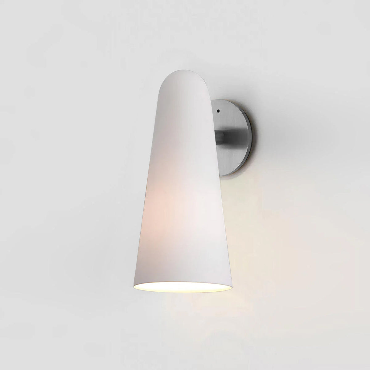 Articolo Conical Glass LED Wall Sconce for Modern Interiors