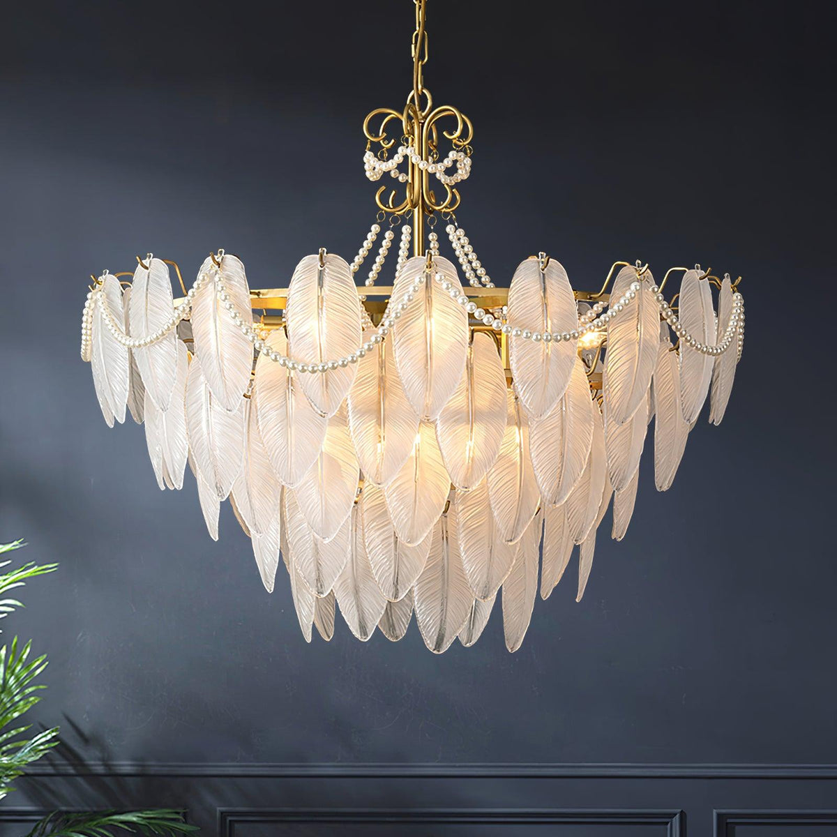 contemporary-leaves-glass-chandelier