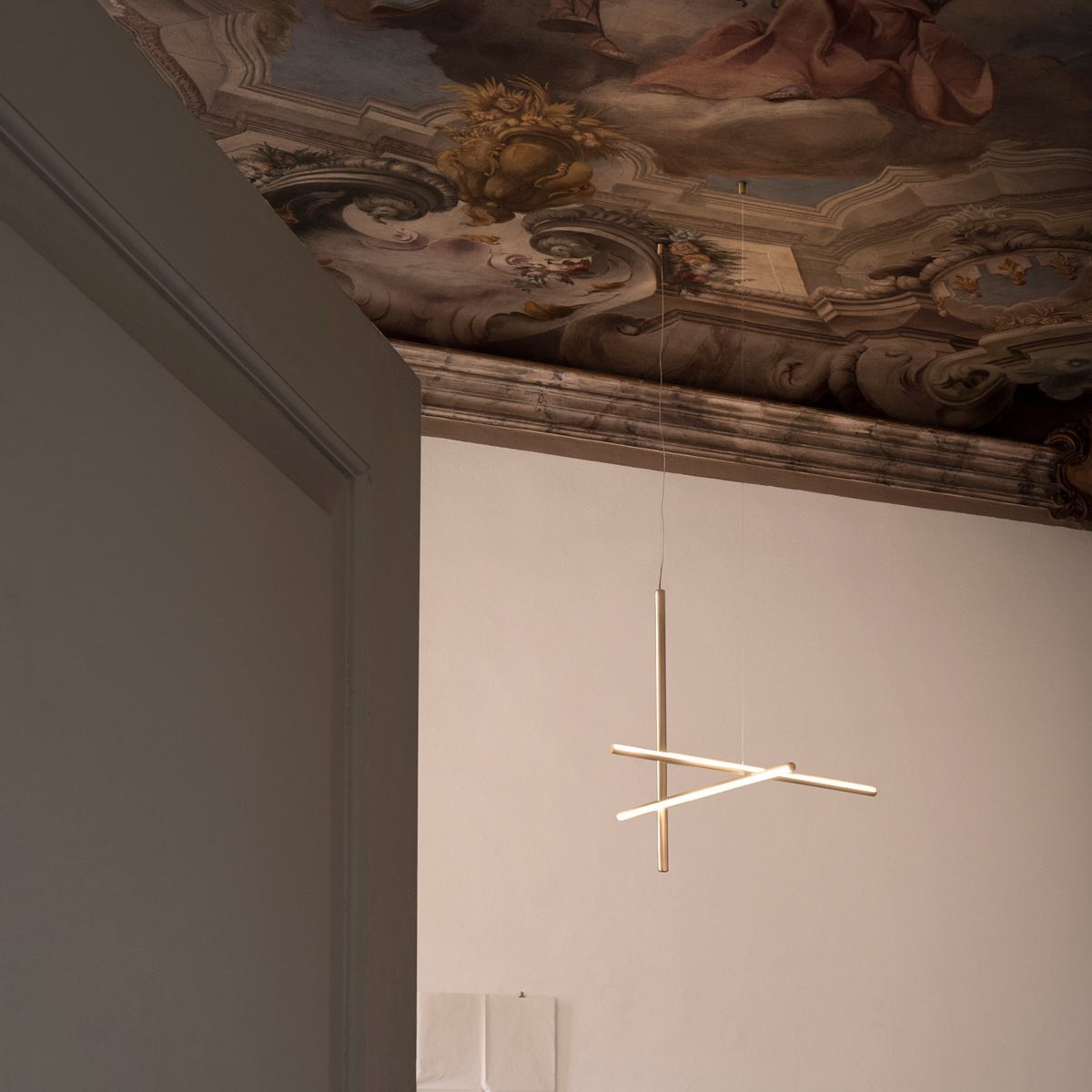 coordinates-chandelier