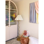 cora-floor-lamp