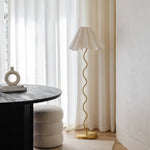 cora-floor-lamp