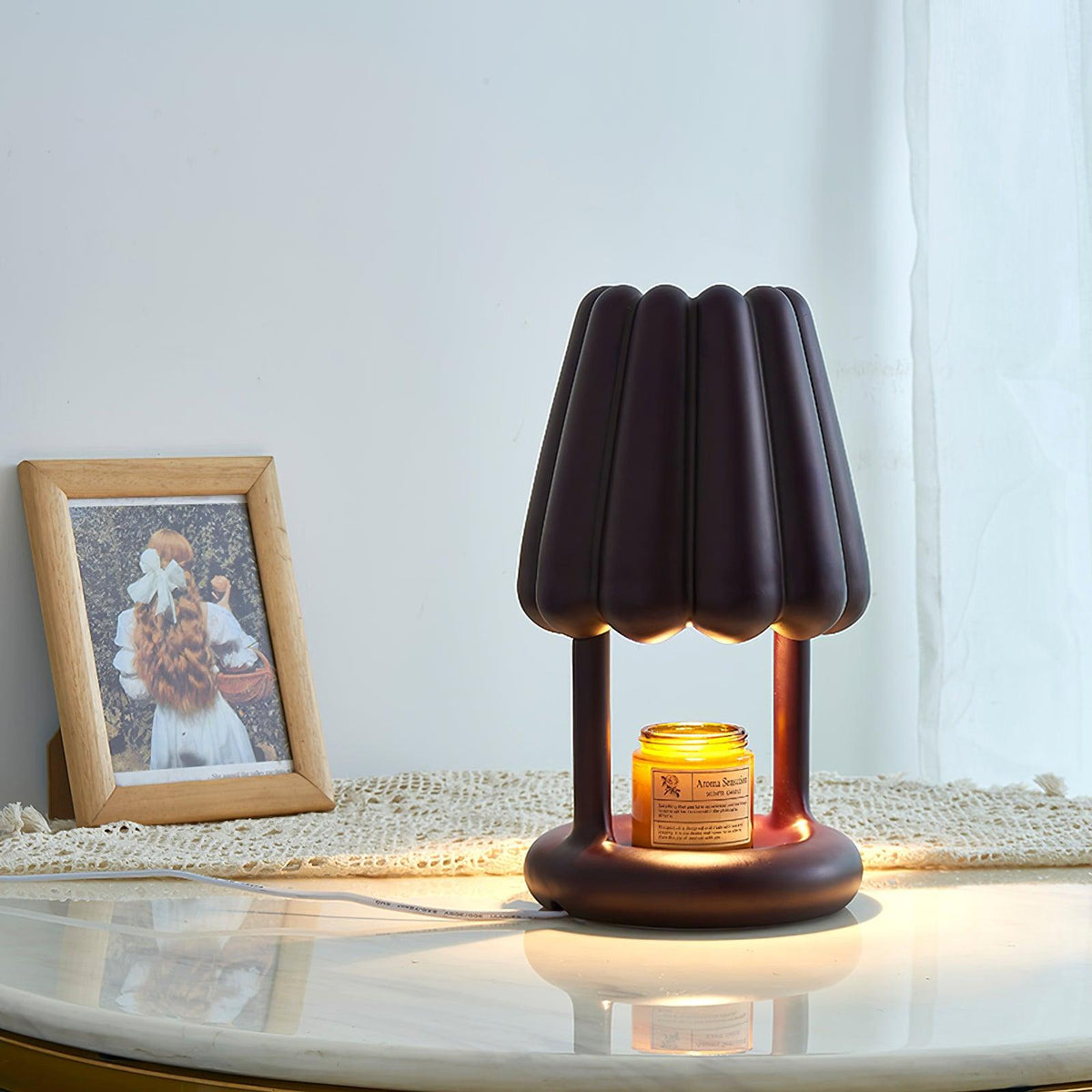 coral-ice-cream-table-lamp