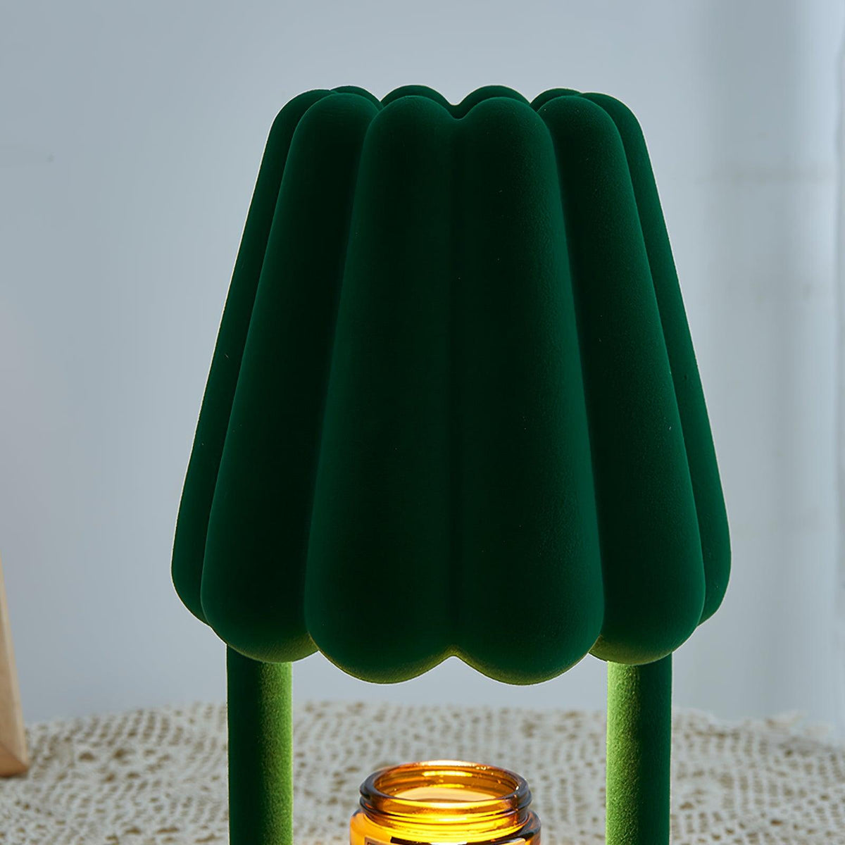 coral-ice-cream-table-lamp