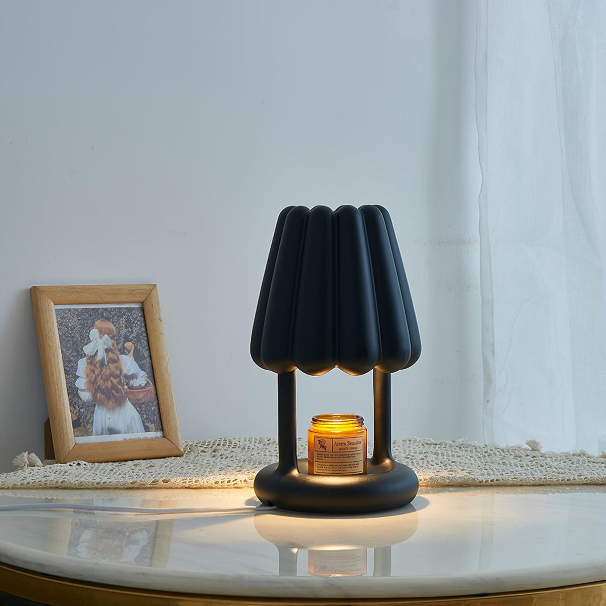 coral-ice-cream-table-lamp
