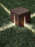 crack-cube-outdoor-light
