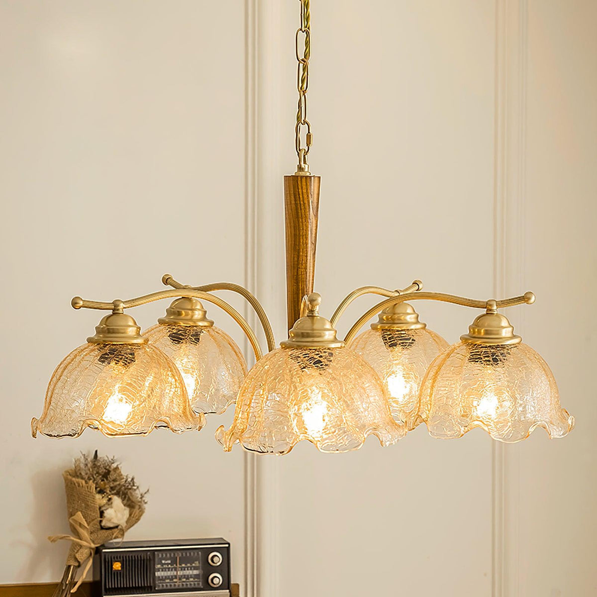 crack-flower-chandelier