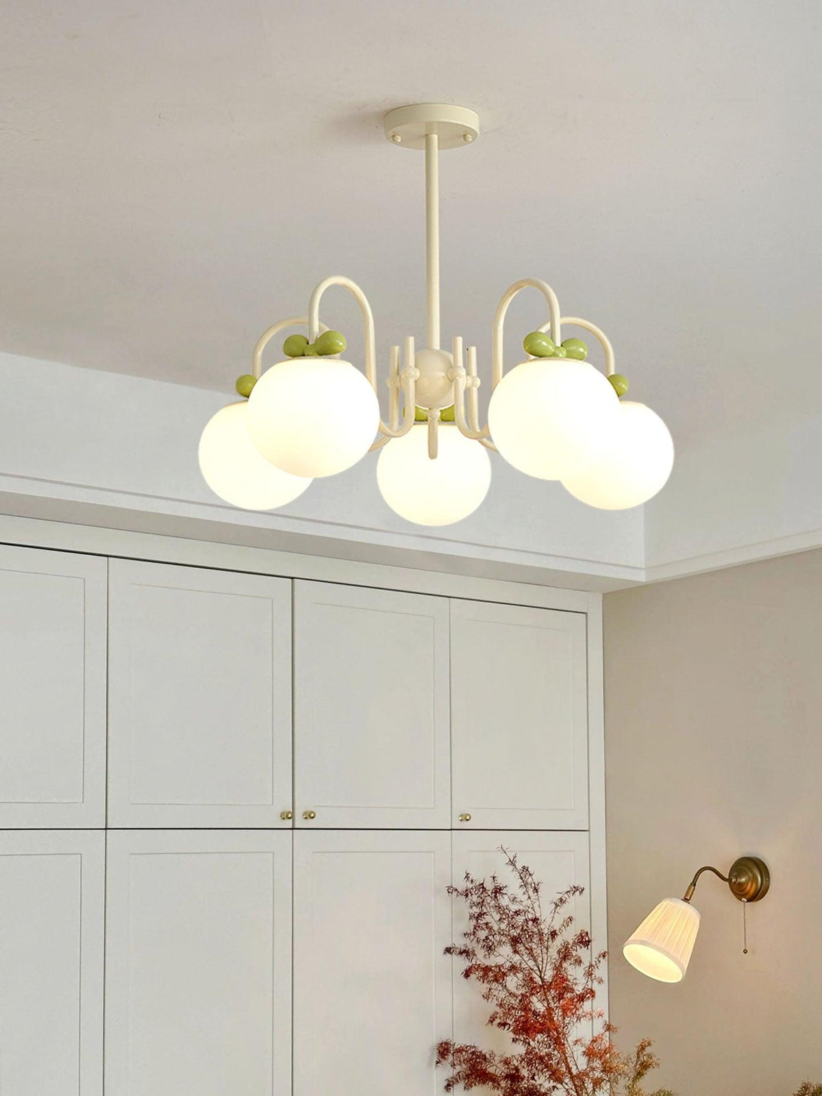 cream-cherry-chandelier
