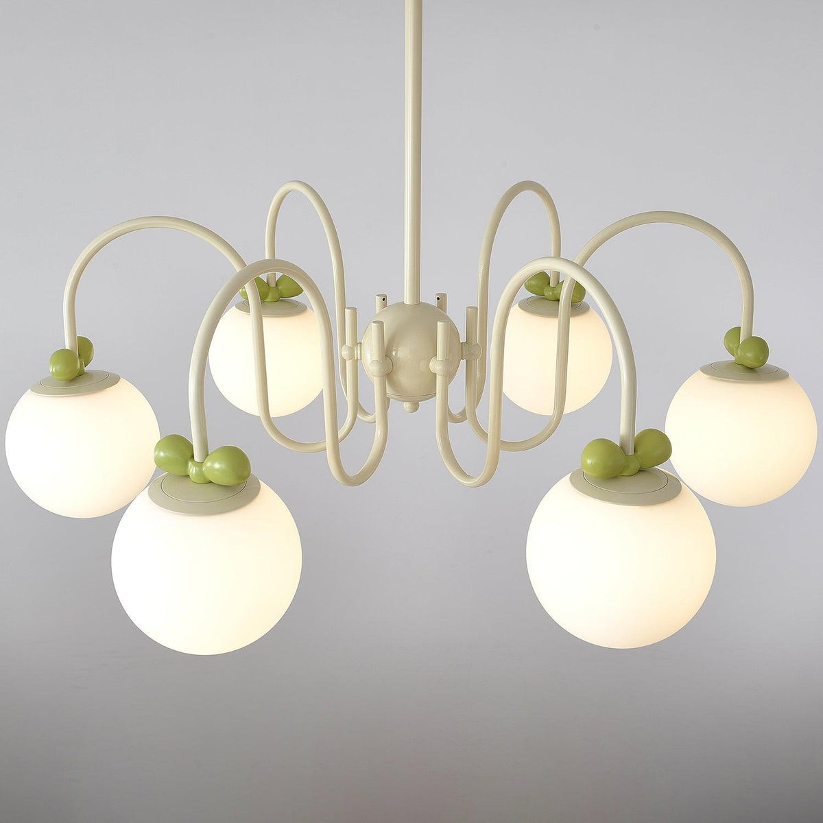 cream-cherry-chandelier