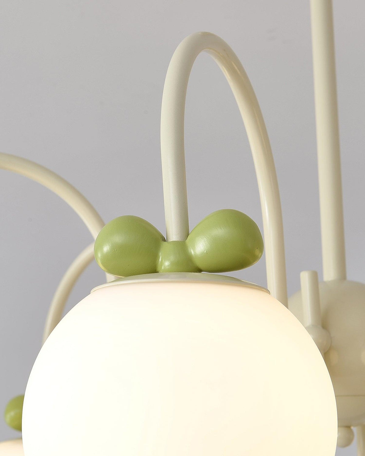 cream-cherry-chandelier