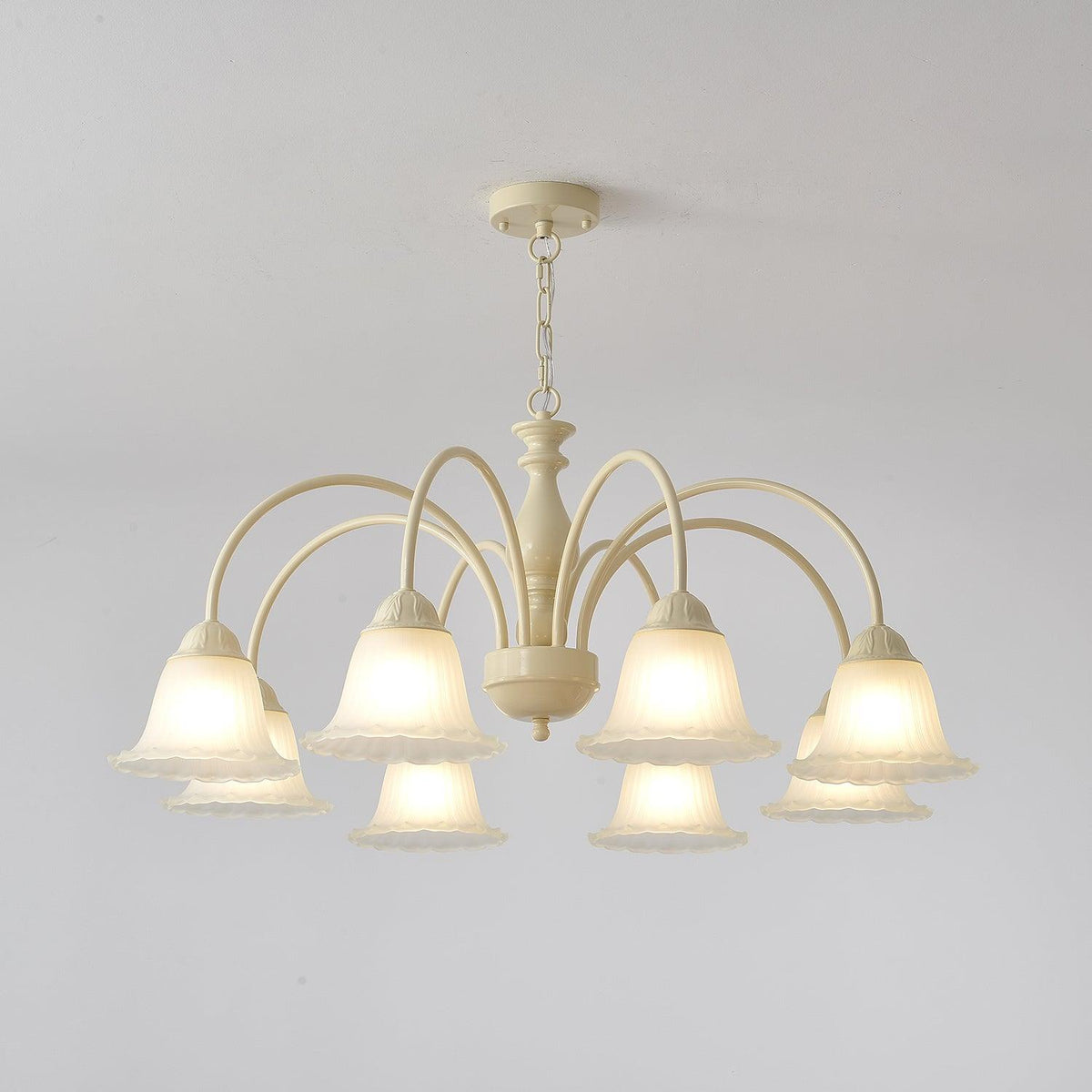 cream-flower-chandelier
