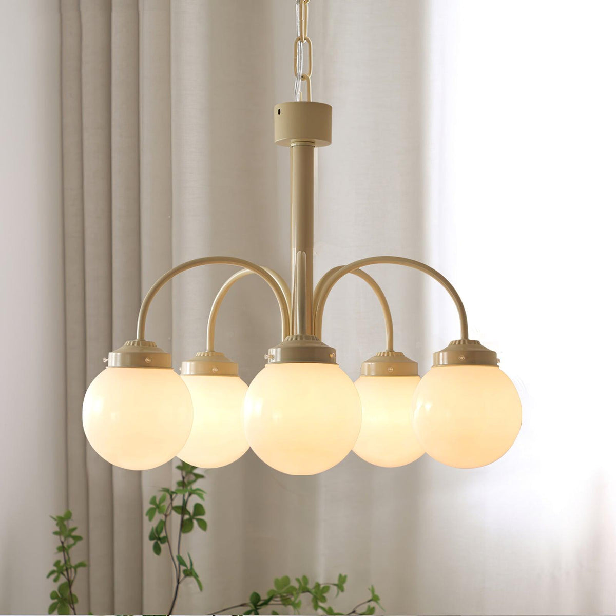 cream-planet-glass-chandelier