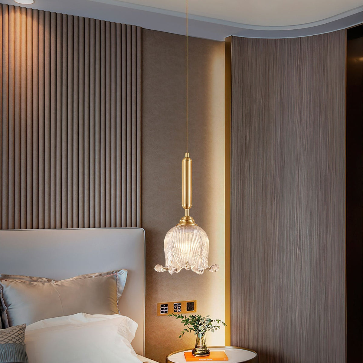 Creative Floral Pendant Lamp