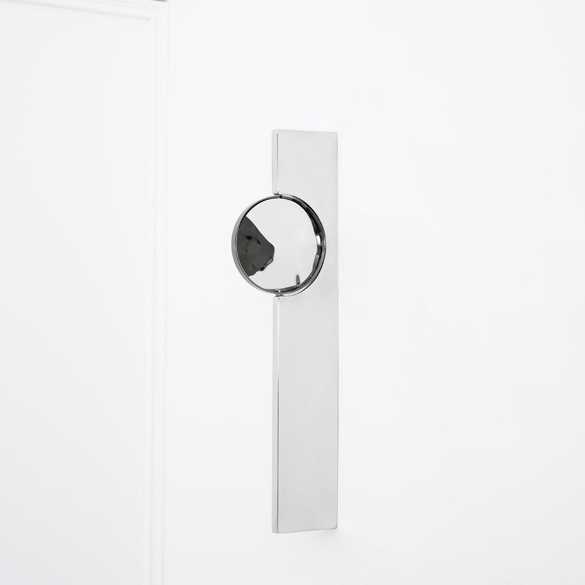 Kinetic Shadow Wall Lamp – Chrome LED Sconce with Sculptural Light Play