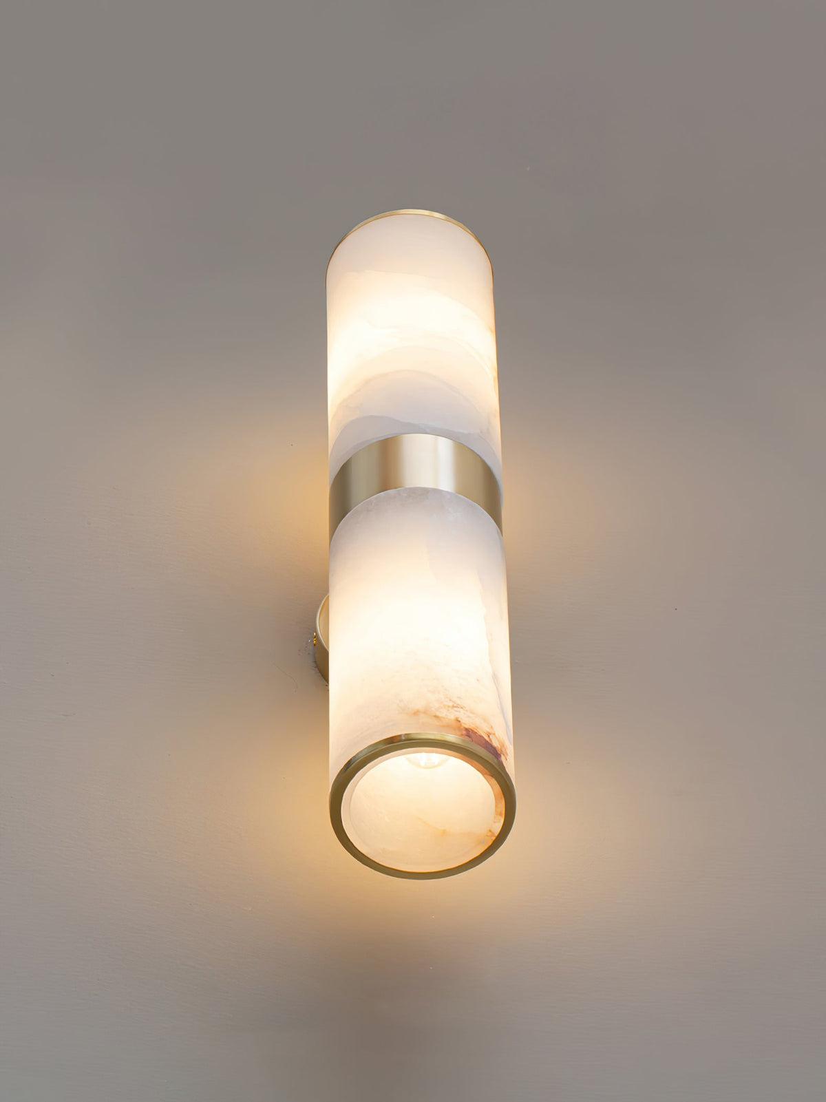 crestmoor-vanity-sconce