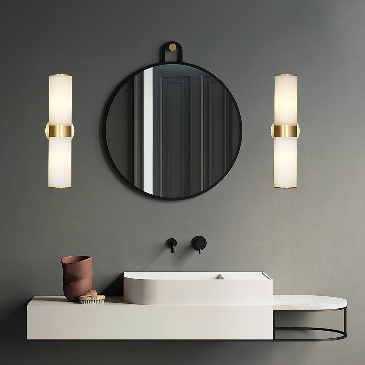 crestmoor-vanity-sconce