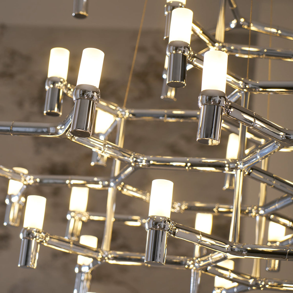 crown-summa-chandelier