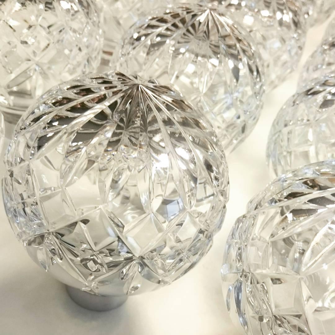 crystal-bulb-table-lamp