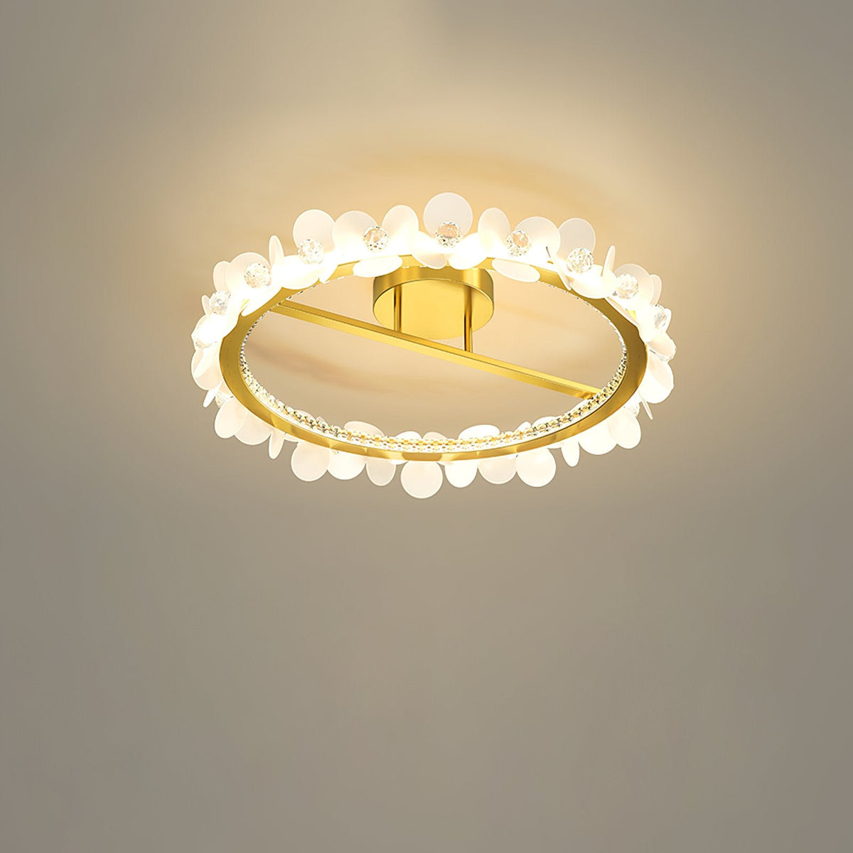 Round Petal Ceiling Lamp
