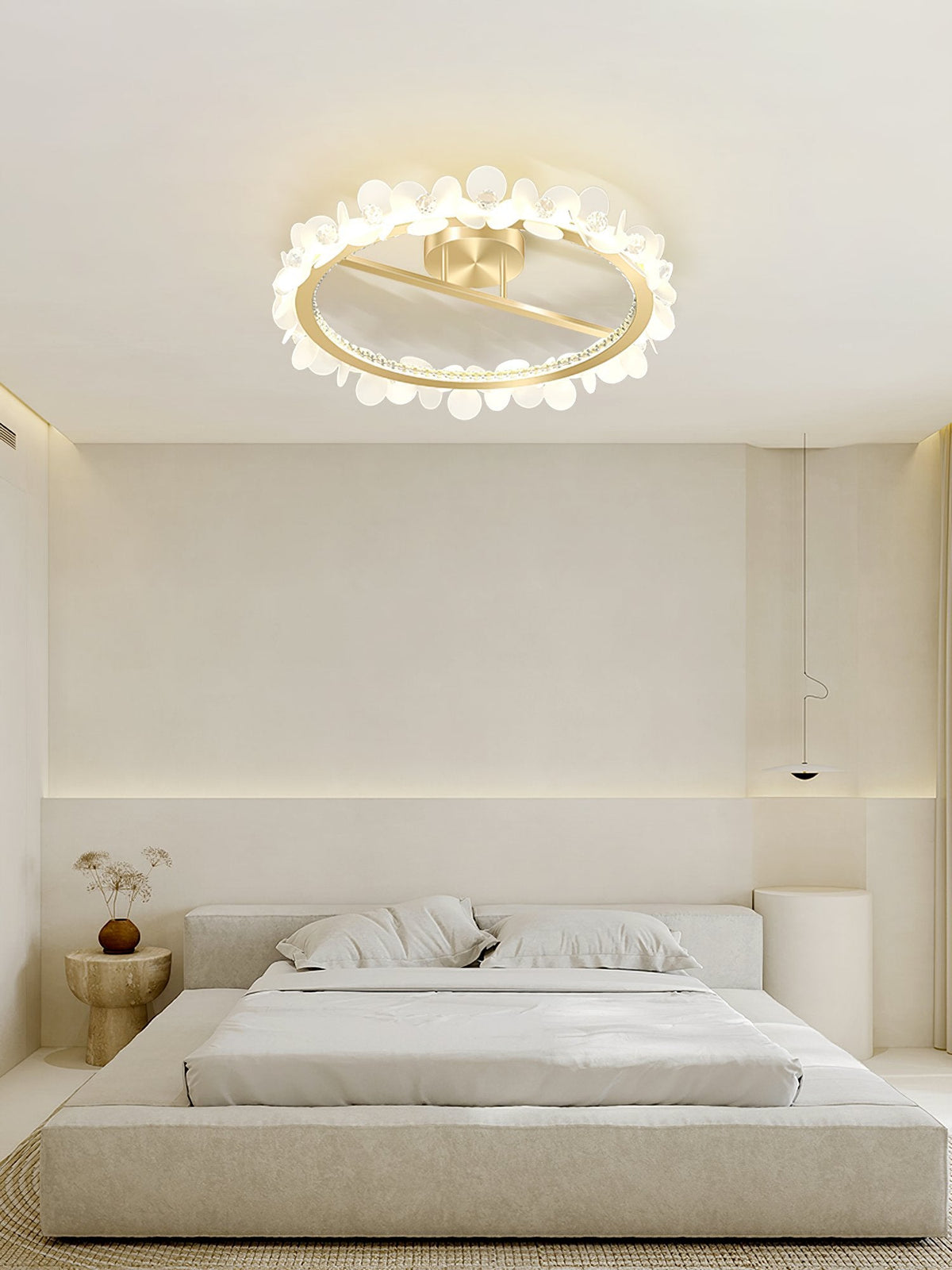 Round Petal Ceiling Lamp