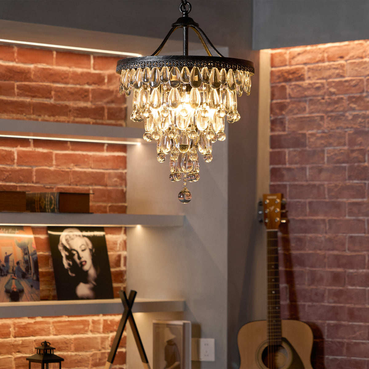 crystal-inverted-pyramid-chandelier