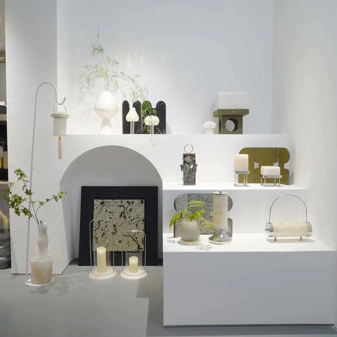 crystalo-alabaster-table-lamp