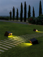 Cube Garden Outdoor Light – Modern LED Landscape Luminaire