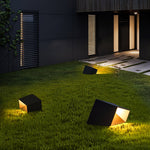 Cube Garden Outdoor Light – Modern LED Landscape Luminaire